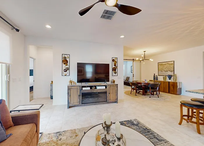 Cantamia Majesty Holiday home Goodyear